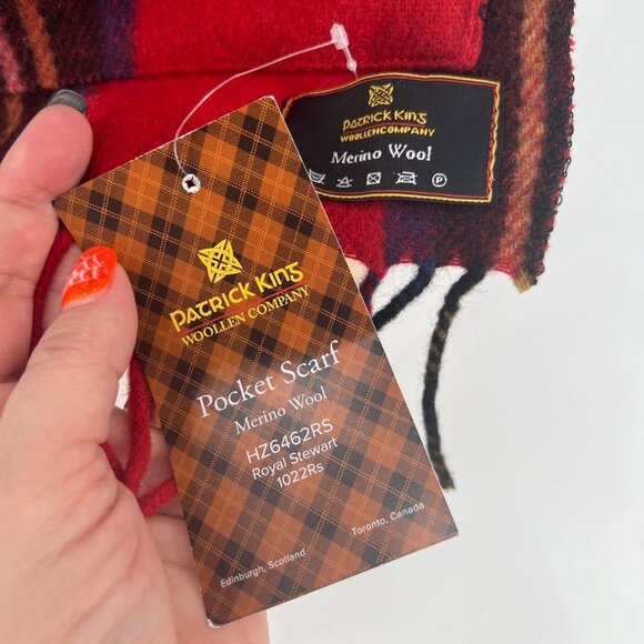 NWT Plaid Red and Green Scarf - Picture 3 of 7